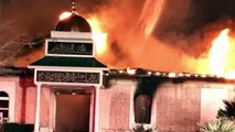 بعد حرق المسجد ، فجأة الآلاف من الطيور السوداء غزت مدينة تكساس في مشهد مخيف