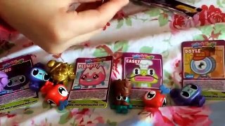 HUGE 11 moshi monsters blind bag opening part 1