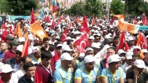 Başbakan Yıldırım: 'PKK denen proje örgütün, bölücü örgütün Kürtler diye bir sorunu yok' - SİİRT