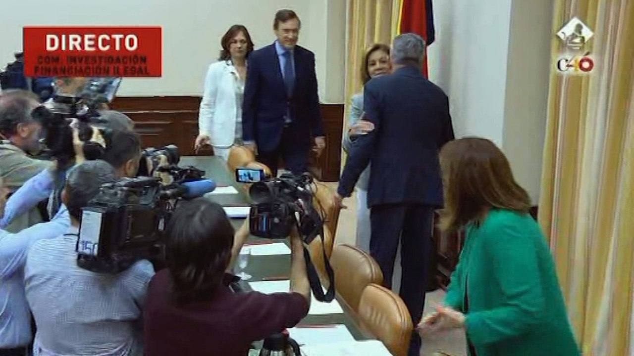 Cospedal defiende en la Comisión la "honorabilidad" del PP
