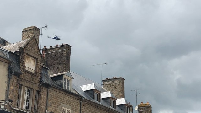 Des hélicoptères de la Carte aux trésors survolent Avranches