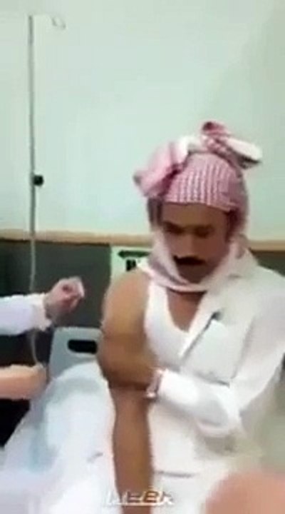 Burri që ‘qan’ si një fëmijë nga injeksioni