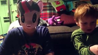 jayce and macy take over my page with my little pony toys
