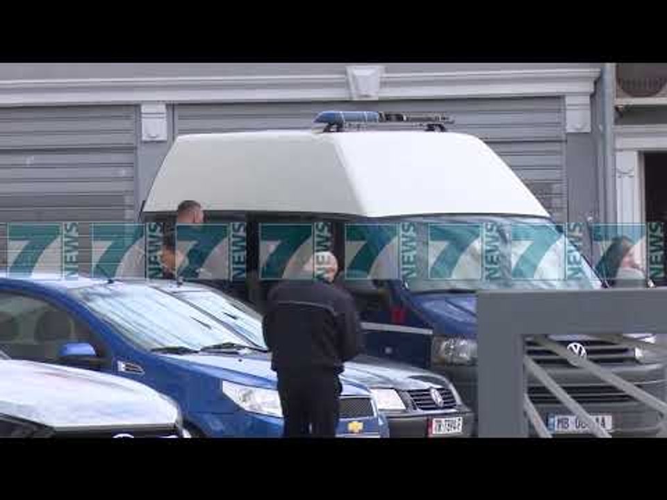 AVOKATI I SHKELQIM MIRIT KERKON GJYKIM TE SHKURTUAR - News, Lajme - Kanali 17