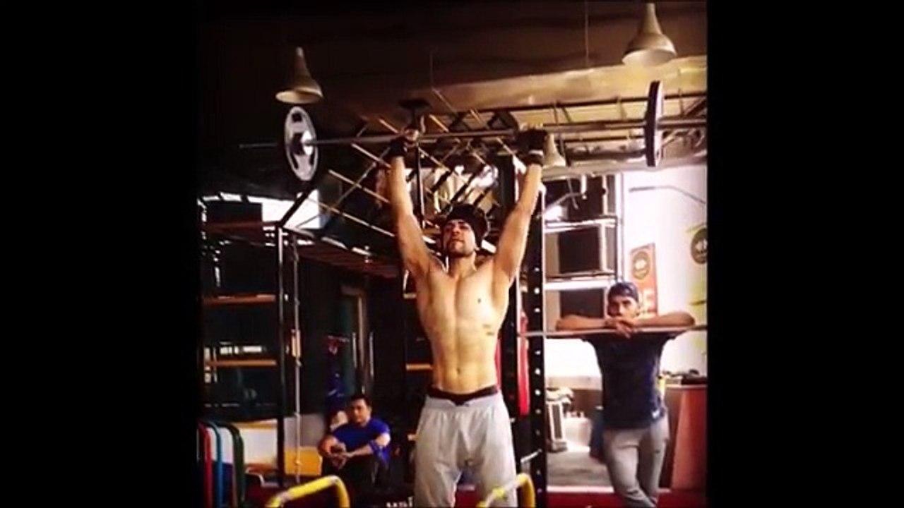 Piyush Sahdev Shirtless Compilation