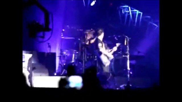 Muse - Map of the Problematique, Songdo Dae Woo Motors Field, Penatport Rock Festival, Incheon, South Korea 7/29/2007