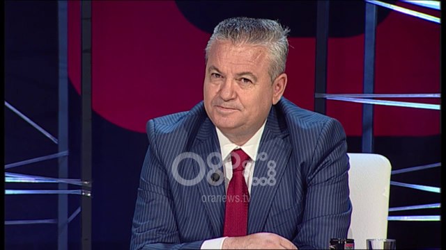 Ora News - Çupi: Protesta e opozitës i shërbeu pushtetit