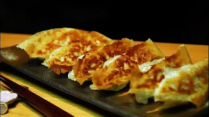 Gyoza %28Japanese Dumplings%29