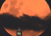 'Flower Moon' Shines Over Byron Bay