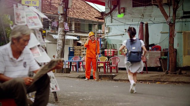 MV cưng hông chịu nổi mà. Hồi nhỏ đã bị mê bài này rồi, mê tới nỗi đi đâu cũng hát, nhạc gì mà như thơ vừa ý nghĩa mà còn dễ thương kinh khủnggg, giờ còn được p