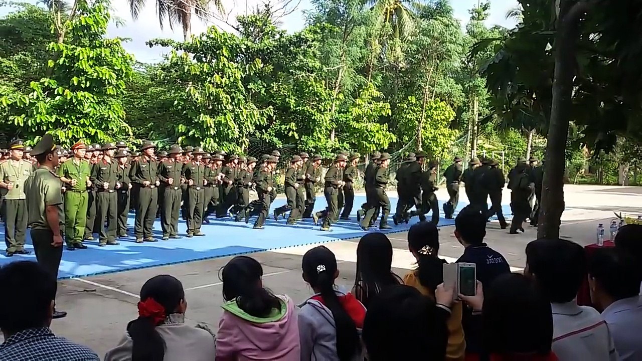 biểu diễn quân sự võ thuật CAND