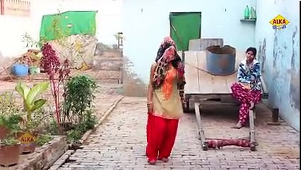 Haryanvi Dance __ घर का काम धाम निम्टा के नन्द के साथ  डांस के लिए मजे ( 240 X 426 )