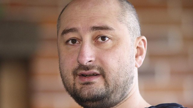 Putin karşıtı Rus gazeteci Kiev'deki silahlı saldırıda öldürüldü