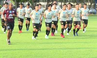 Télécharger la video: Timnas Thailand Gelar Latihan Jelang Laga Uji Coba