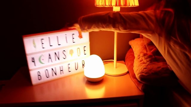 VEILLEUSE POUR ENFANT VAVA - Une petite lumière pour rassurer bébé juste avant le dodo !