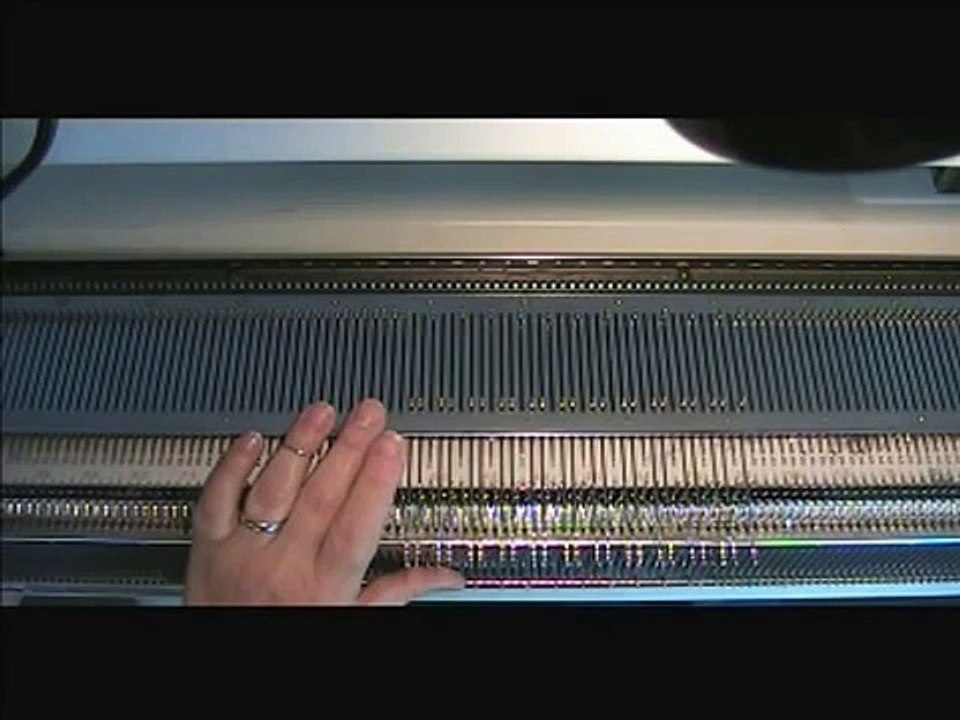 Machine Knitting Double Bed e wrap Cast-On