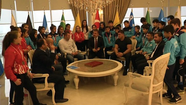 Rıza Kayaalp, gözünü olimpiyatlara dikti
