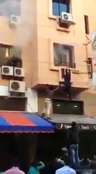 Un autre Mamoudou Gassama sauve des vies après un incendie au Maroc   Ils e