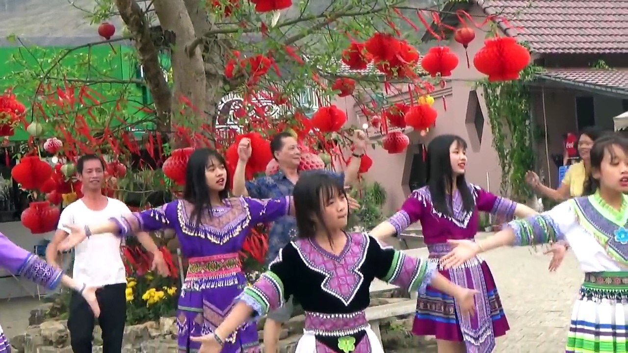 Nkauj Hmong Zoo Nkauj Seev Cev Sexy Lom Zeem -Thung Lũng Hoa Bắc Hà