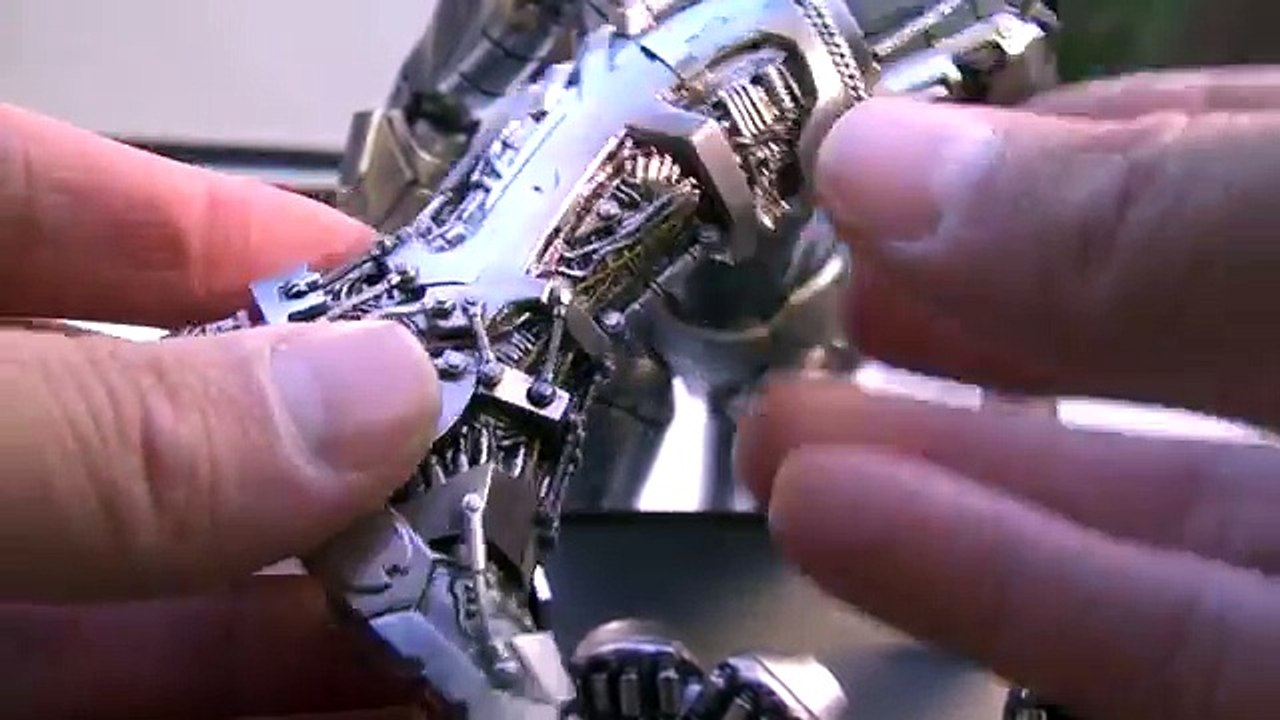 Hot Toys Iron Man Mark II - Armor Unleashed Version TRUE HD HIGH QUALITY