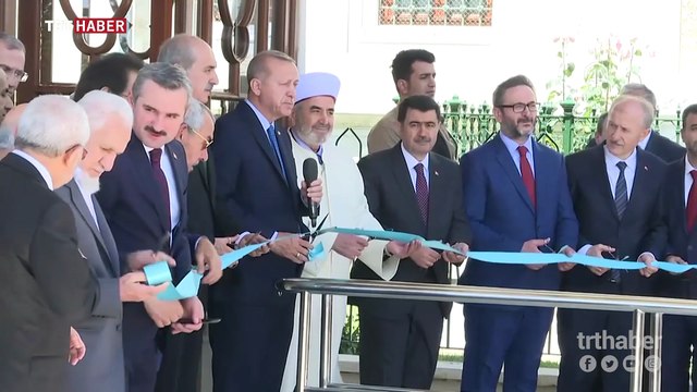 Cumhurbaşkanı Erdoğan, Fatih Sultan Mehmet'in türbesini açtı