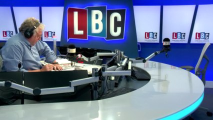 "Fortnite Players Have Been Weeing In Bottles To Keep Playing"