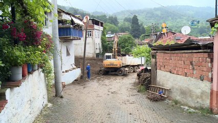 Sel felaketinde evi yıkılan Hasan Amca’ya Osmangazi Belediyesi sahip çıktı