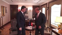 Dışişleri Bakanı Çavuşoğlu, Kosova Cumhuriyeti Kamu Yönetimi Bakanı Yağcılar ile Görüştü
