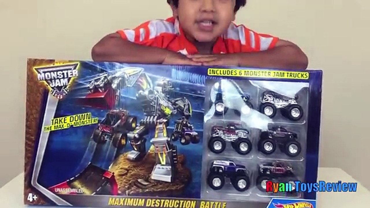 Hot Wheels Monster Jam Trucks Maximum Destruction Battle Trackset