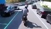 Un policier fait chuter un ado qui fuit en scooter