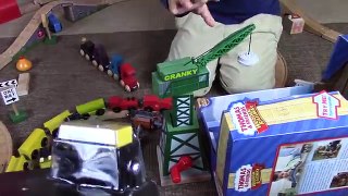 Thomas & Friends Wooden Crane Cranky UNBOXING: Playing Trains for Toddlers