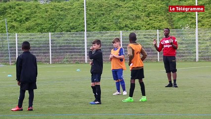 AS Ginglin-Cesson. Dan, 10 ans, futur défenseur central de Chelsea FC ?