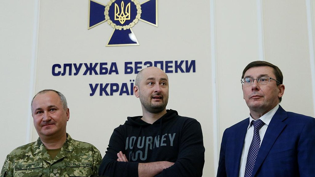 Mord inszeniert: Totgeglaubter russischer Journalist Babtschenko (41) lebt