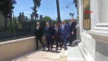 İçeriden Görüntüyle) -Cumhurbaşkanı Erdoğan, Fatih Sultan Mehmet Türbesi'nin Açılışını Yaptı
