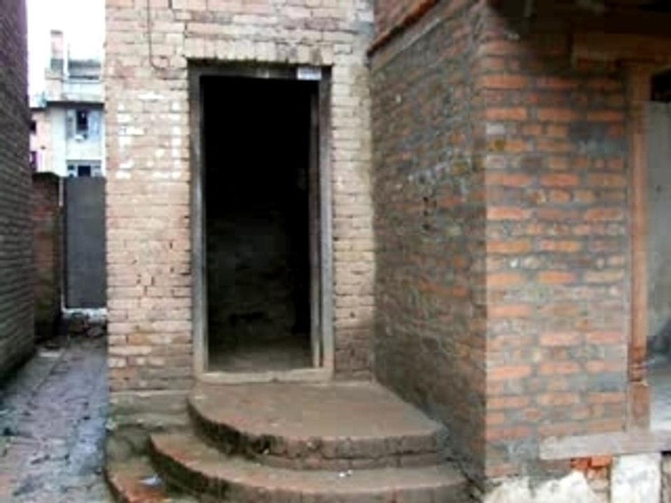 Visitez une fabrique de tapis tibétains! HIMALAYAN CARGO