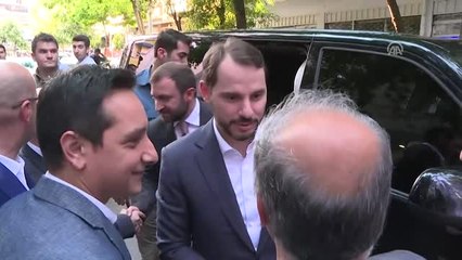 Bakan Albayrak Kartal'da Vatandaşlarla Bir Araya Geldi
