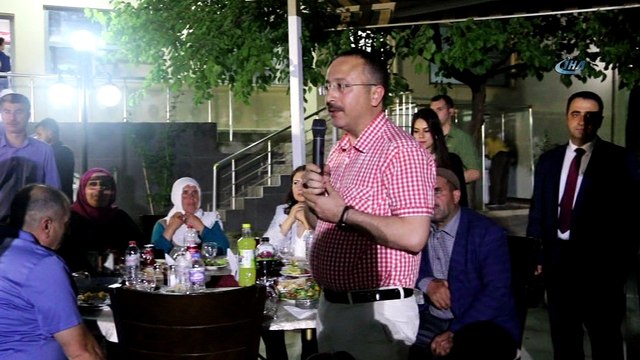 Şehit aileleri ve gaziler onuruna iftar verildi