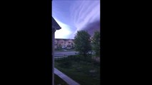 Ce nuage d'orage ressemble à la fin du monde