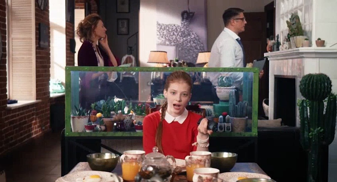 Devochki ne sdayutsya s01e01