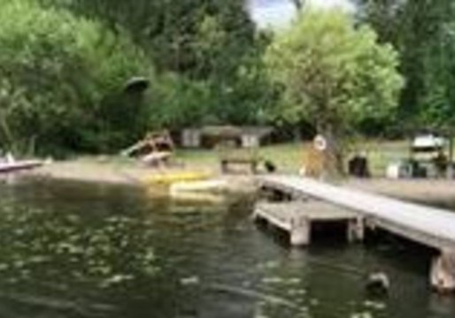 Whirlwind on Lake Sammamish Sends Rafts and Picnic Tables Flying