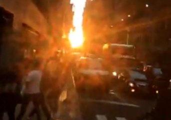 Manhattanhenge Stuns New Yorkers and Visitors