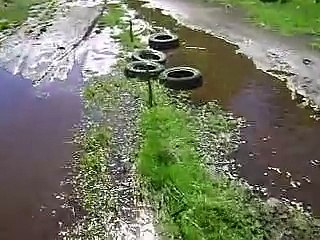 Enduro de Invierno con lluvia, barro, lagunas para disfrutar.