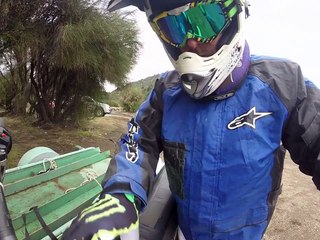 PRUEBA YAMAHA TTR 230 CON ESCAPE