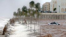 Mekunu Cyclone : Karnataka में Monsoon आते ही पानी में डूबे शहर, Kerala में Alert | वनइंडिया हिंदी