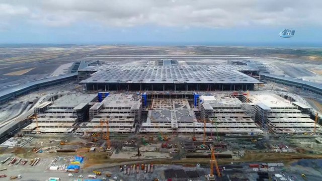 Yüzde 90,5'i tamamlanan üçüncü havalimanı inşaatı havadan görüntülendi