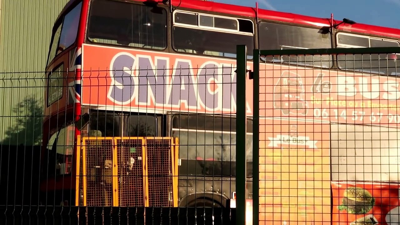 VLOG Resto improvisé  Un GROS FAIL qui finit bien ! Un restaurant peu en cacher un autre ! Miam !