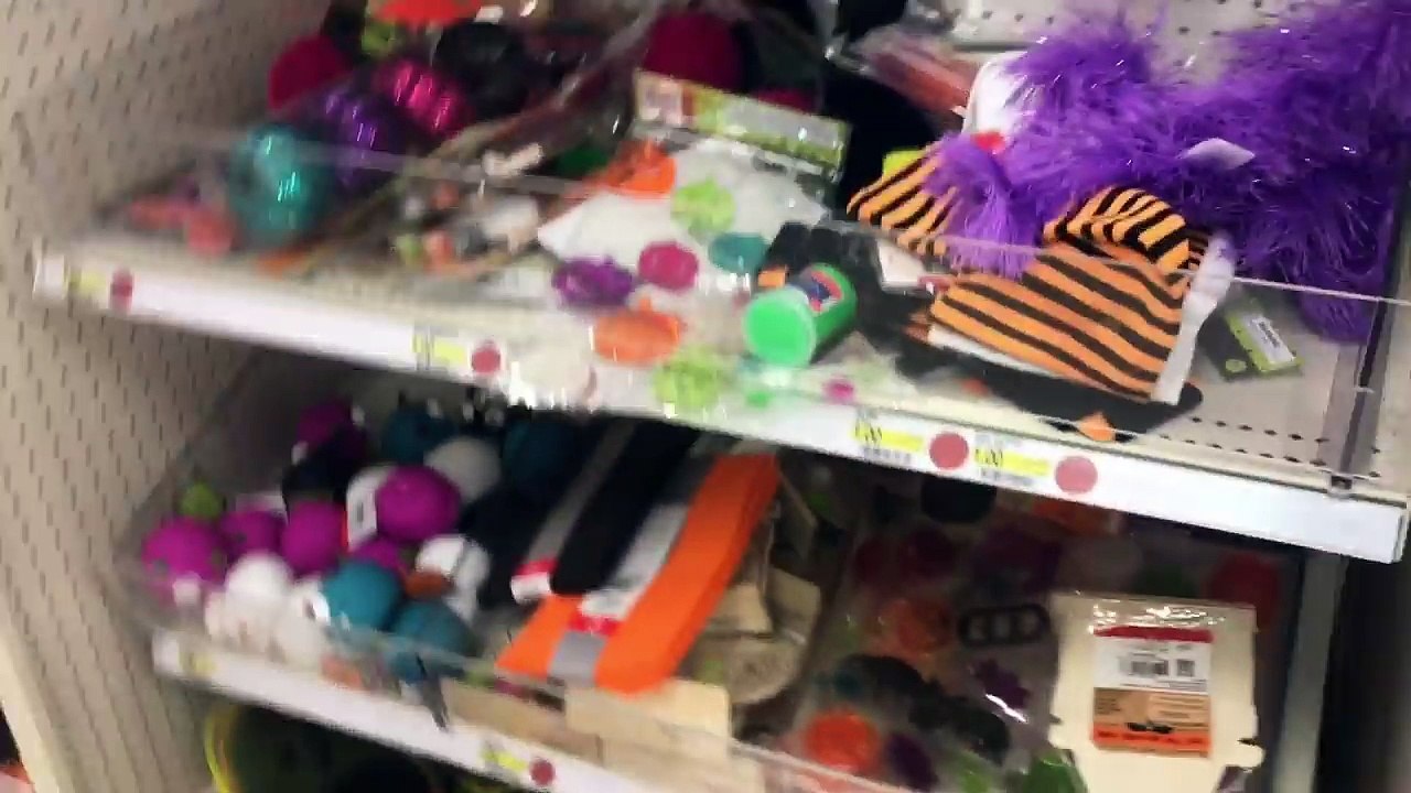 SHOPPING FOR GLUE SLIME AND SQUISHIES AT TARGET -  HALLOWEEN SHOPPING AT TARGET