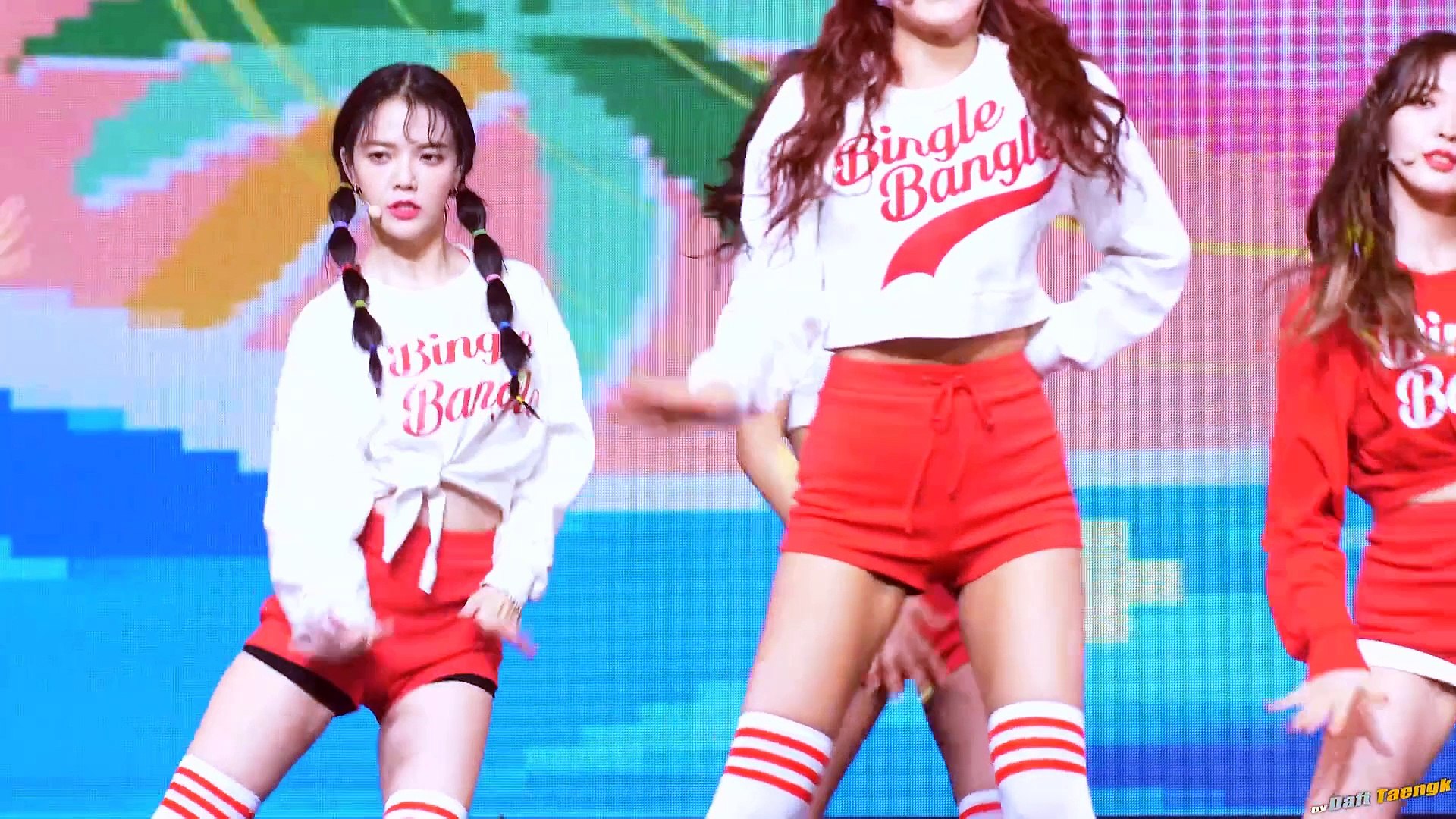 AOA Bingle Bangle(빙글뱅글) BINGLE BANGLE AOA LIVE DANCE - AOA's