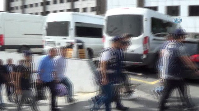 Bilgisayar korsanlarının 11 milyon Euro’luk akılalmaz dolandırıcılığını polis deşifre etti