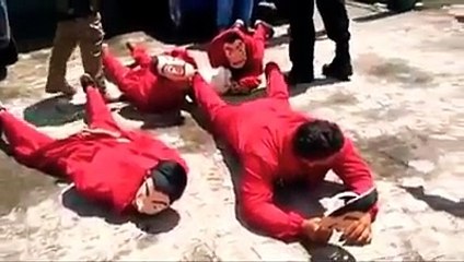 Des Youtubeurs déguisés en 'Casa de Papel' se font arrêter par la police